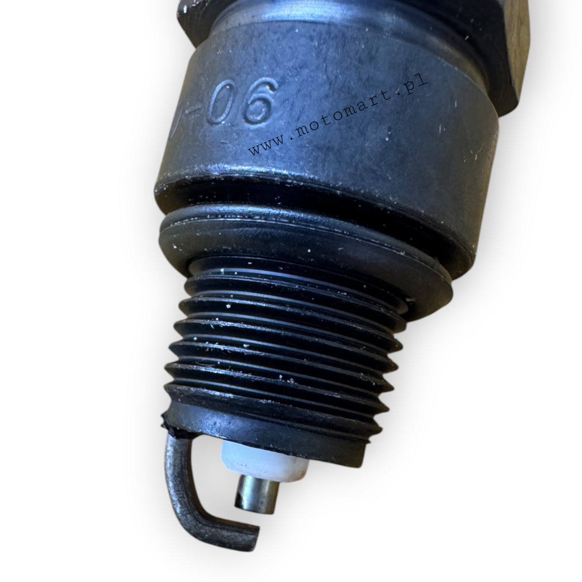 SPARK PLUG A17B Spark plugs DNIEPR MT URAL M72 K750 ignition A17 B ORIGINAL